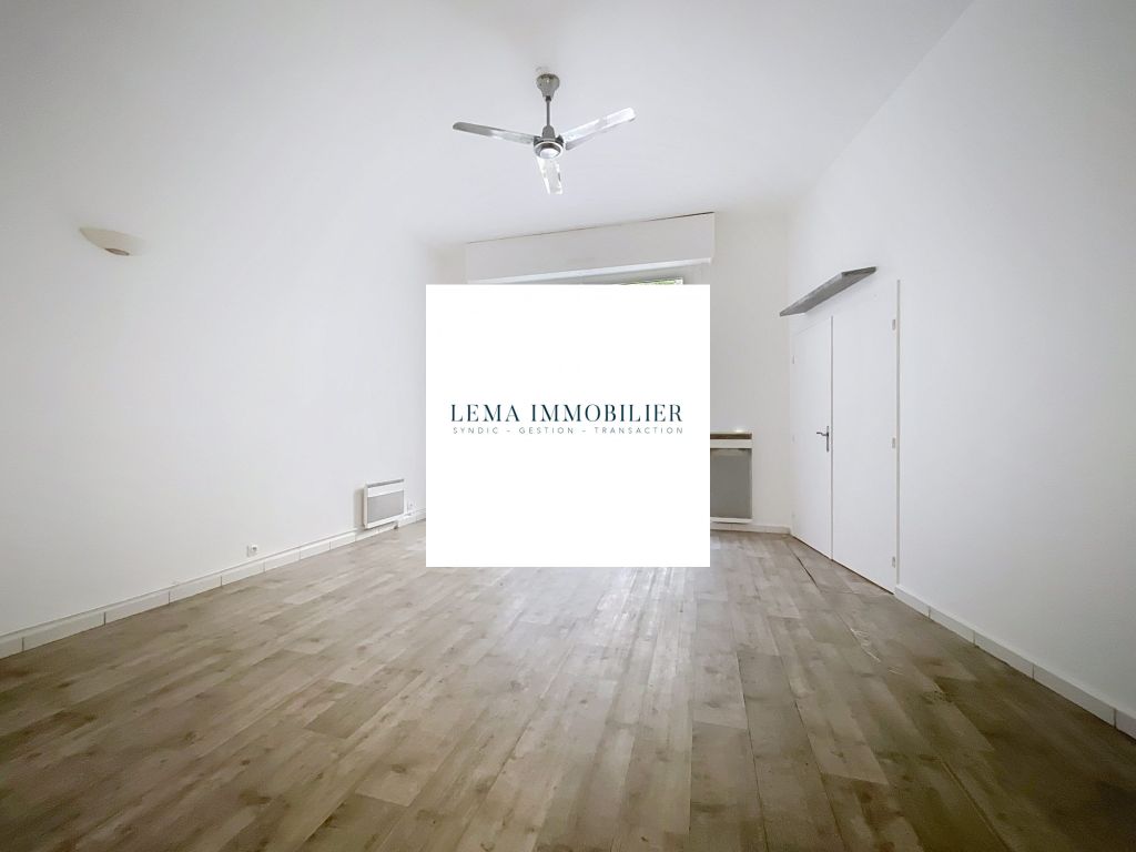 appartement 1 pièce en location sur Paris (75020)