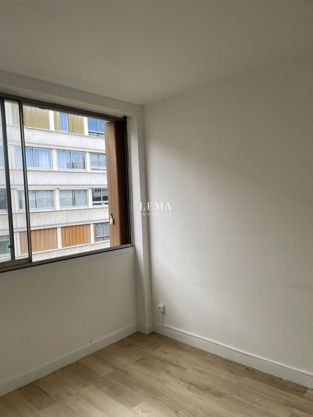 appartement 1 pièce en vente sur Levallois-Perret (92300) - Plus de details